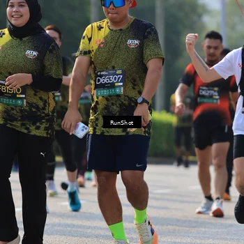 Runner Photo 7008396