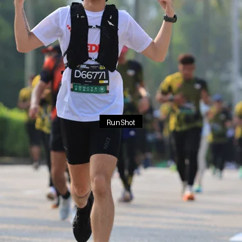 Runner Photo 7008404