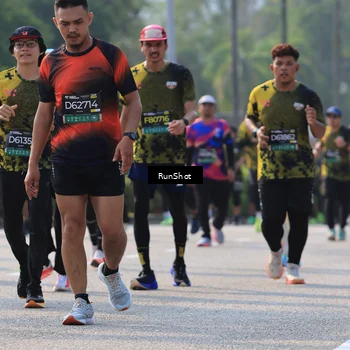 Runner Photo 7008416
