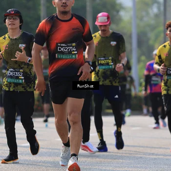 Runner Photo 7008417