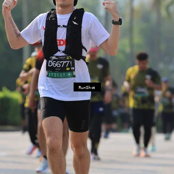 Runner Photo 7008418
