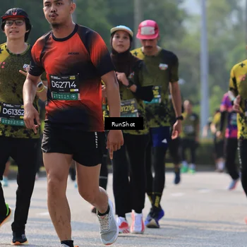Runner Photo 7008420