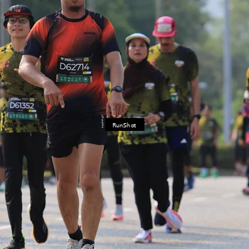 Runner Photo 7008421