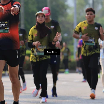 Runner Photo 7008431