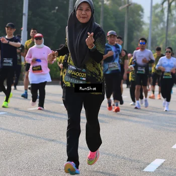 Runner Photo 7008440