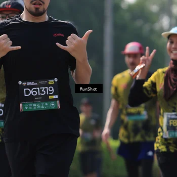 Runner Photo 7008441