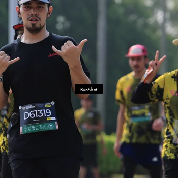 Runner Photo 7008442
