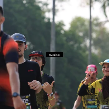 Runner Photo 7008443