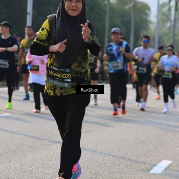 Runner Photo 7008474