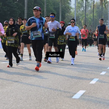 Runner Photo 7008523