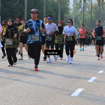 Runner Photo 7008538