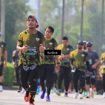 Runner Photo 7008544