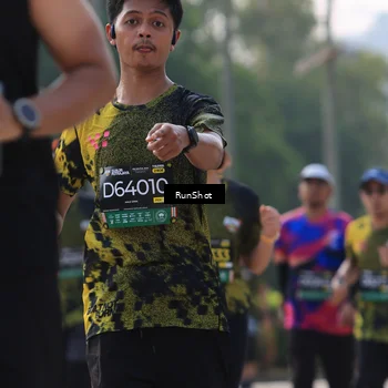 Runner Photo 7008565