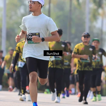 Runner Photo 7008571