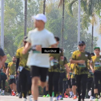 Runner Photo 7008573