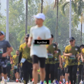 Runner Photo 7008575