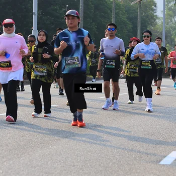 Runner Photo 7008590