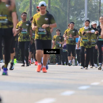 Runner Photo 7008615