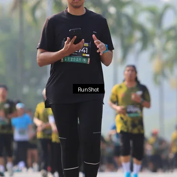 Runner Photo 7008638