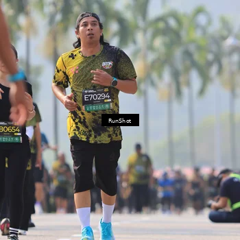 Runner Photo 7008671