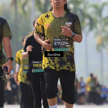 Runner Photo 7008682