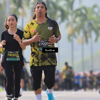 Runner Photo 7008692