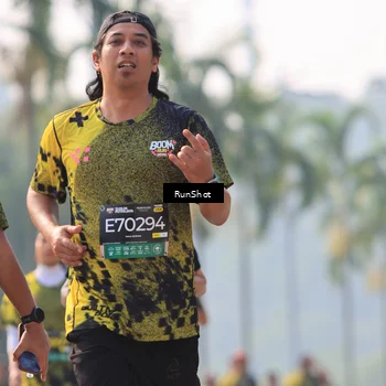 Runner Photo 7008694