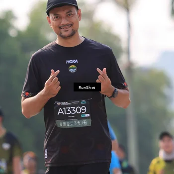 Runner Photo 7008771