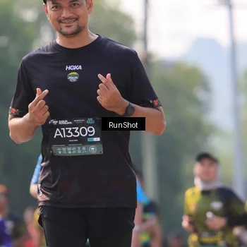 Runner Photo 7008774