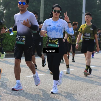 Runner Photo 7008792