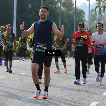 Runner Photo 7008863