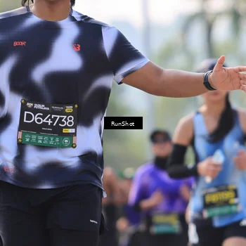 Runner Photo 7008864