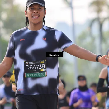 Runner Photo 7008865