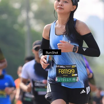 Runner Photo 7008878