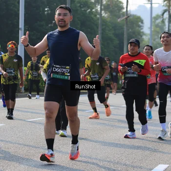 Runner Photo 7008880