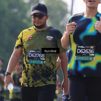 Runner Photo 7008916