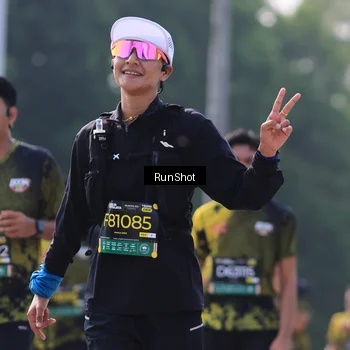 Runner Photo 7008943
