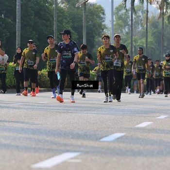 Runner Photo 7008946