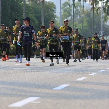 Runner Photo 7008947