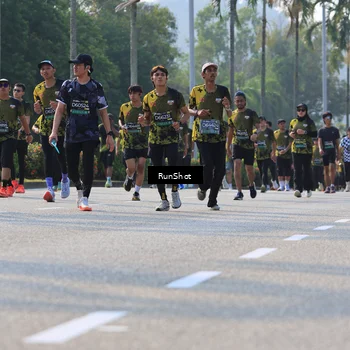 Runner Photo 7008953