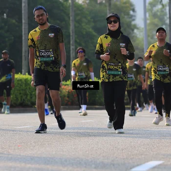 Runner Photo 7009015