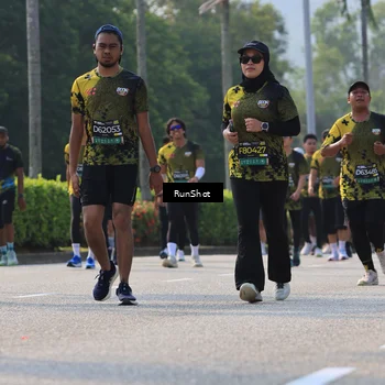 Runner Photo 7009019