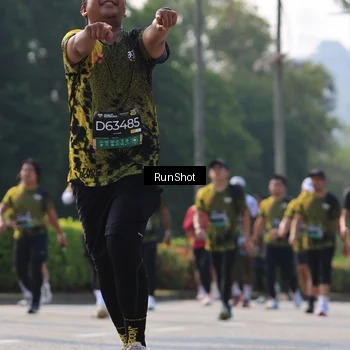 Runner Photo 7009061