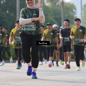 Runner Photo 7009081