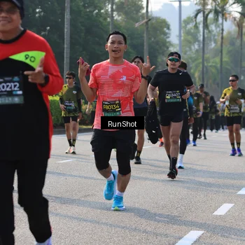 Runner Photo 7009086