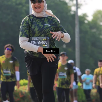 Runner Photo 7009103