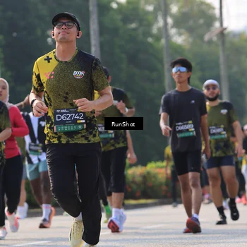 Runner Photo 7009119