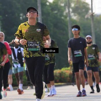 Runner Photo 7009121