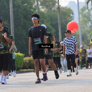 Runner Photo 7009124
