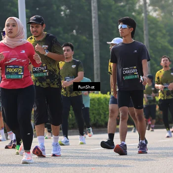 Runner Photo 7009130